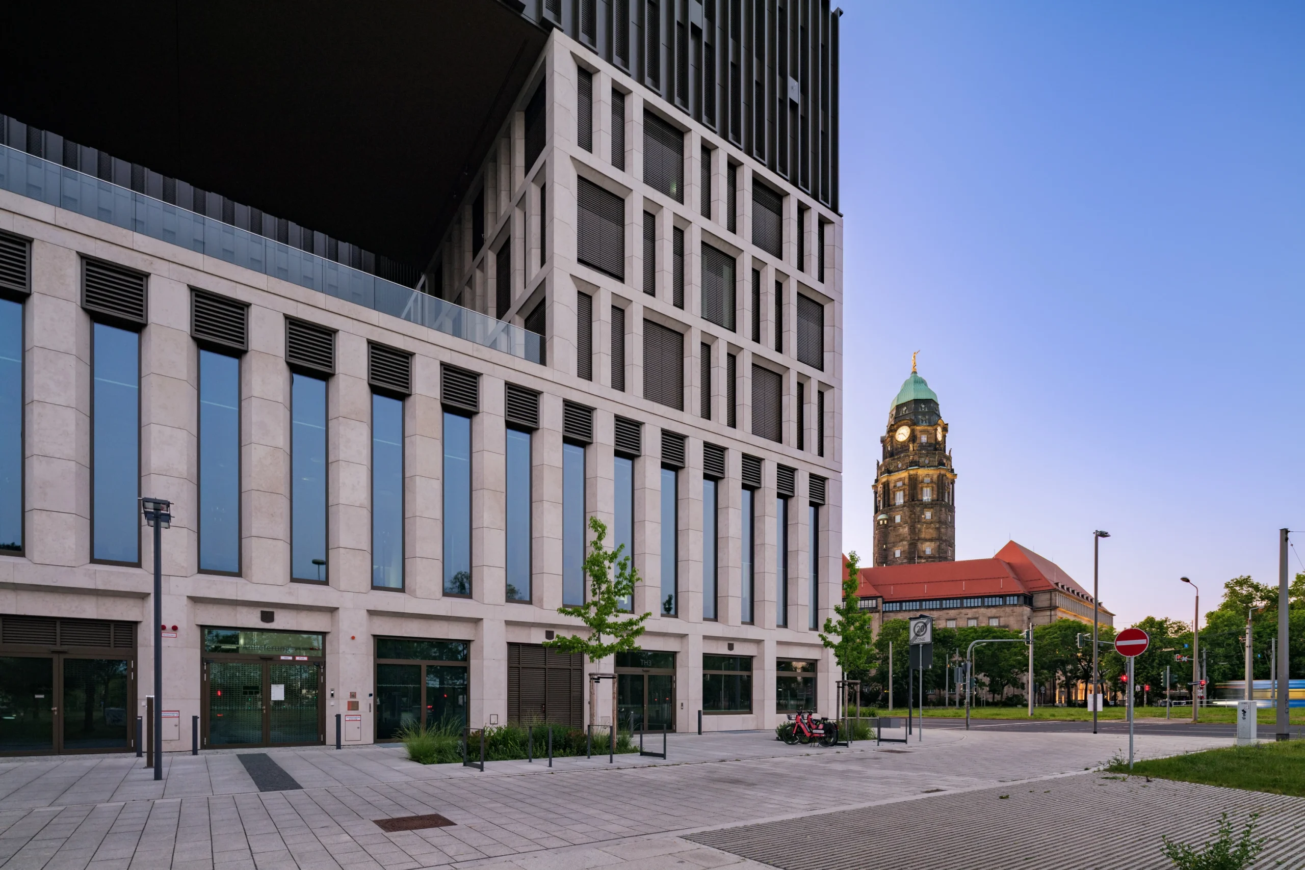 TCHOBAN VOSS Architekten Unveils Stadtforum Dresden Administrative Building