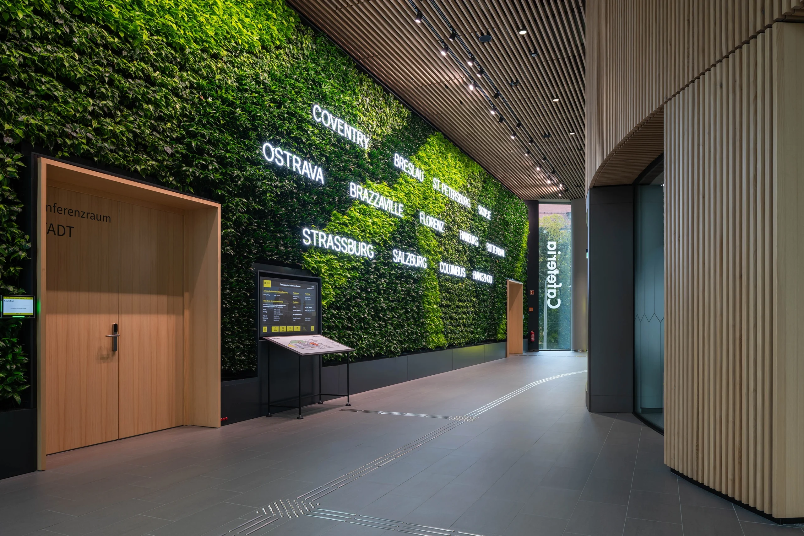 TCHOBAN VOSS Architekten Unveils Stadtforum Dresden Administrative Building