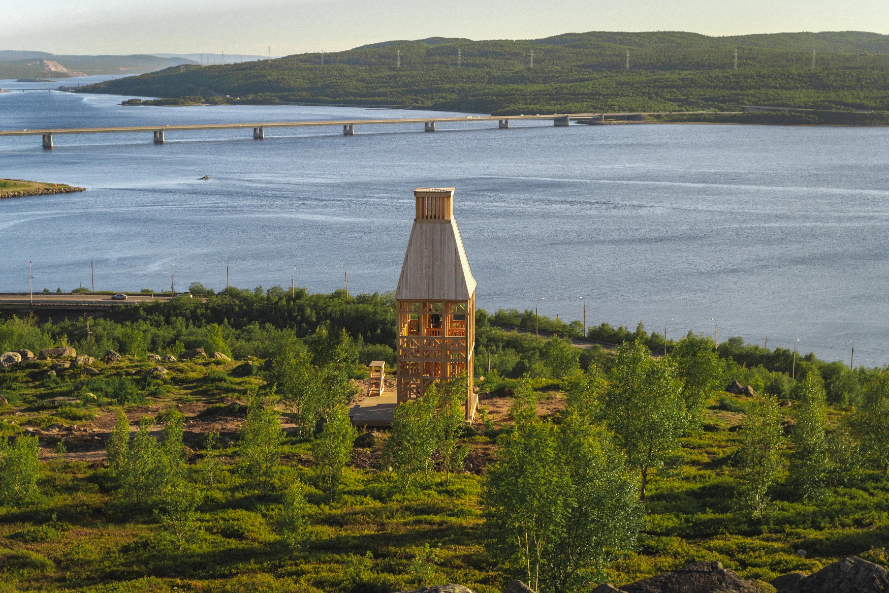 Kola Bay Lighthouse Viewpoint Brings a Timber Landmark to Murmansk's Waterfront