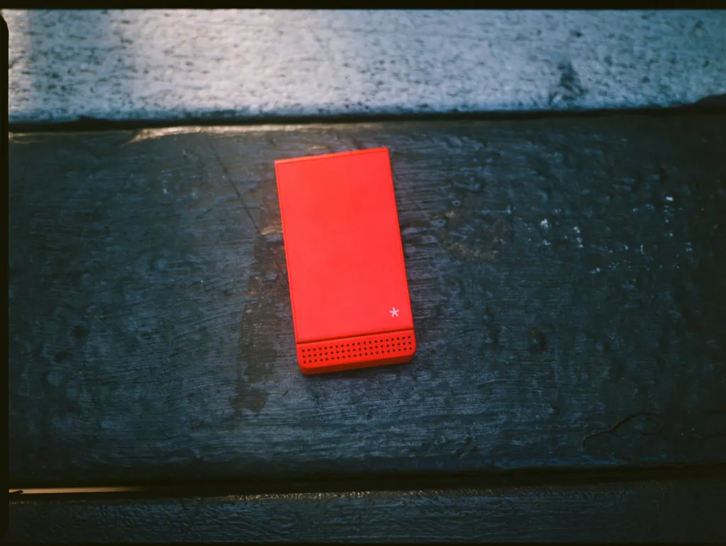 Light Phone Flip